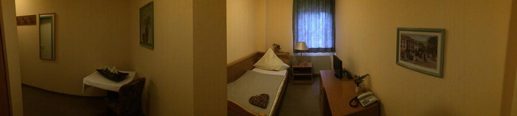 Hotel Ragusa ดอร์มาเกิน ห้อง รูปภาพ