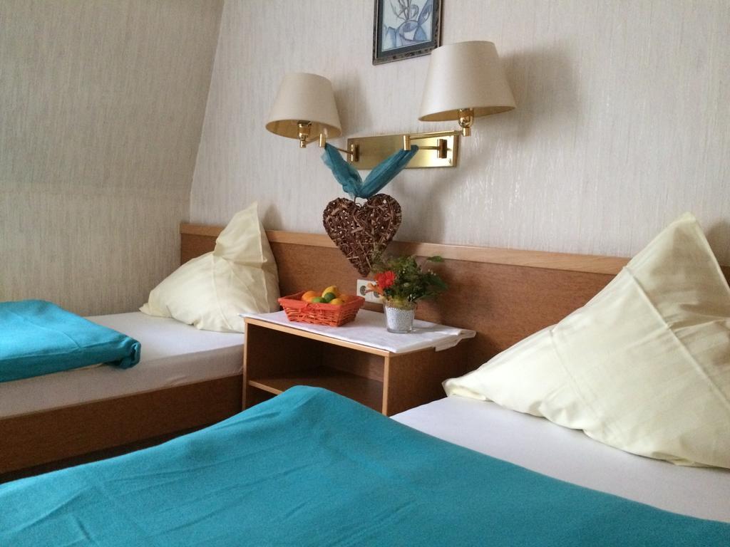 Hotel Ragusa ดอร์มาเกิน ห้อง รูปภาพ